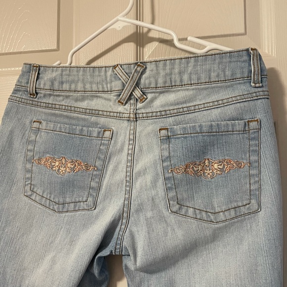 Leo Capri Jeans.  Size 11 - Picture 11 of 15